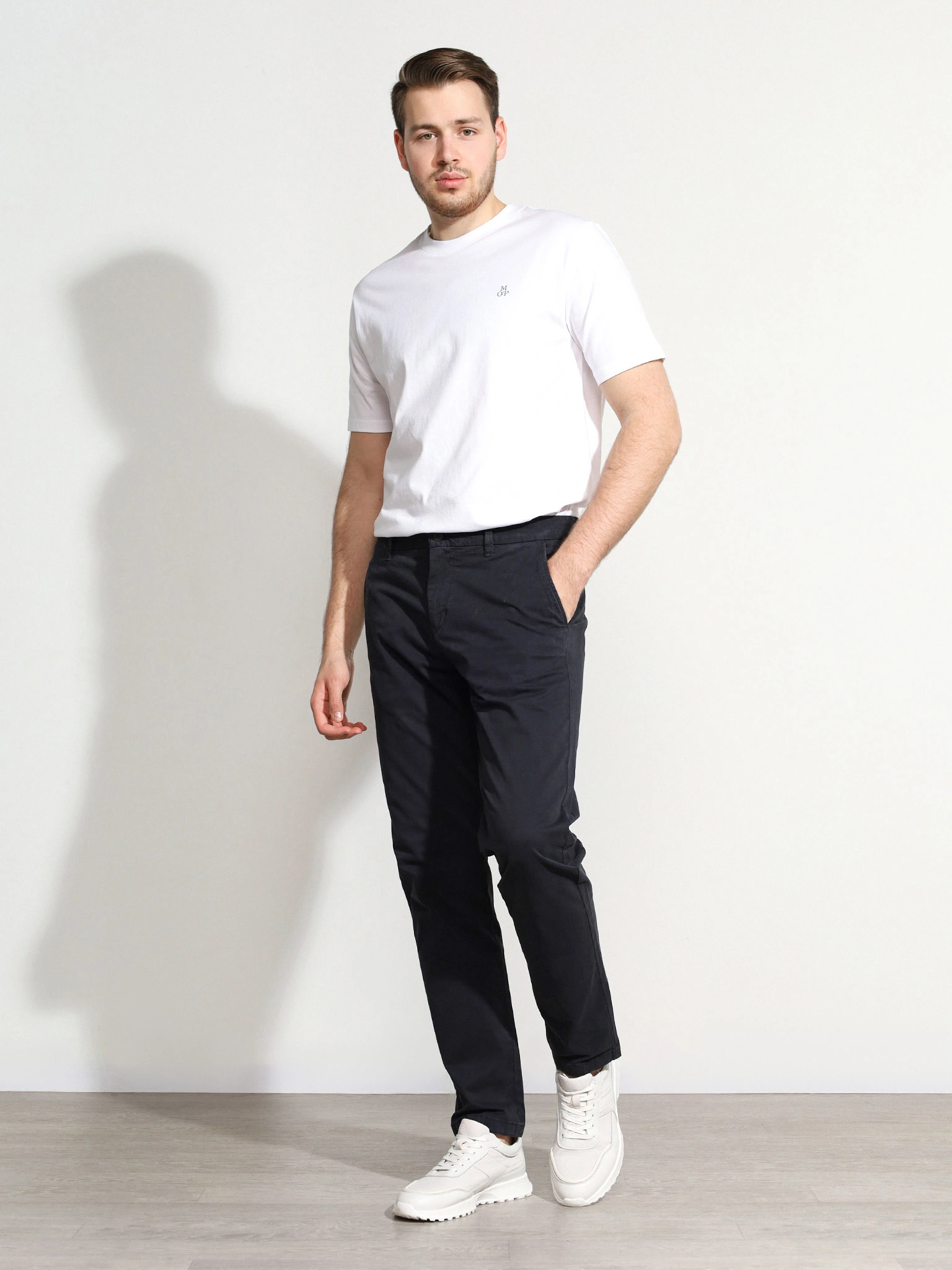 Футболка белого цвета из хлопка